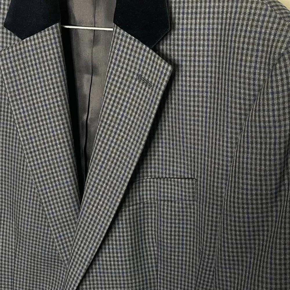 Lauren Ralph lauren Gray Blue Plaid Sports Coat 40R Blue Velvet Collar 2 Button‎
